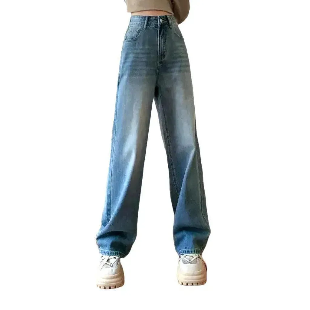 Sanded vintage jeans
 for women