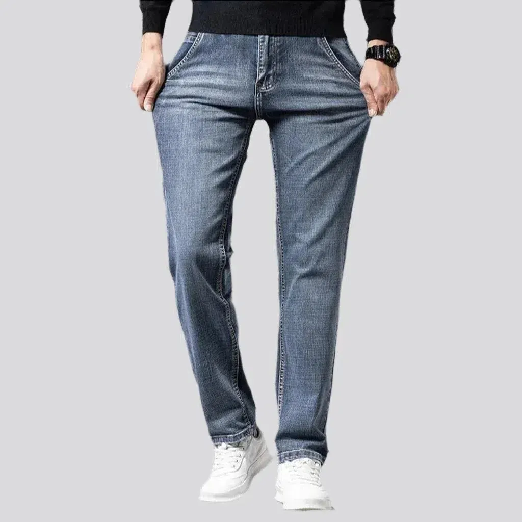 Tapered 90s jeans
 for men