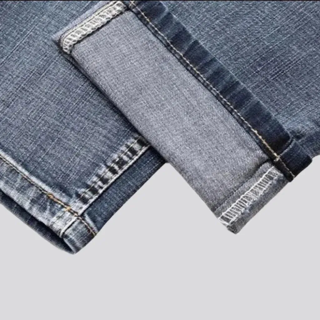 Tapered 90s jeans
 for men