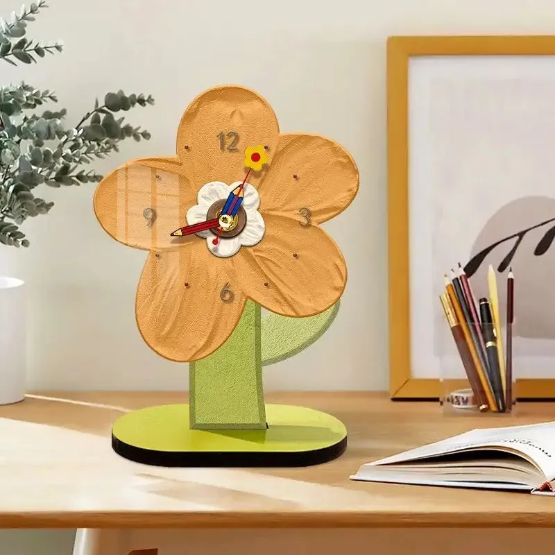 Wooden Desk Clock In Cartoon Mini Tulip Flower Shape For Home Decor Or Gift For Kids